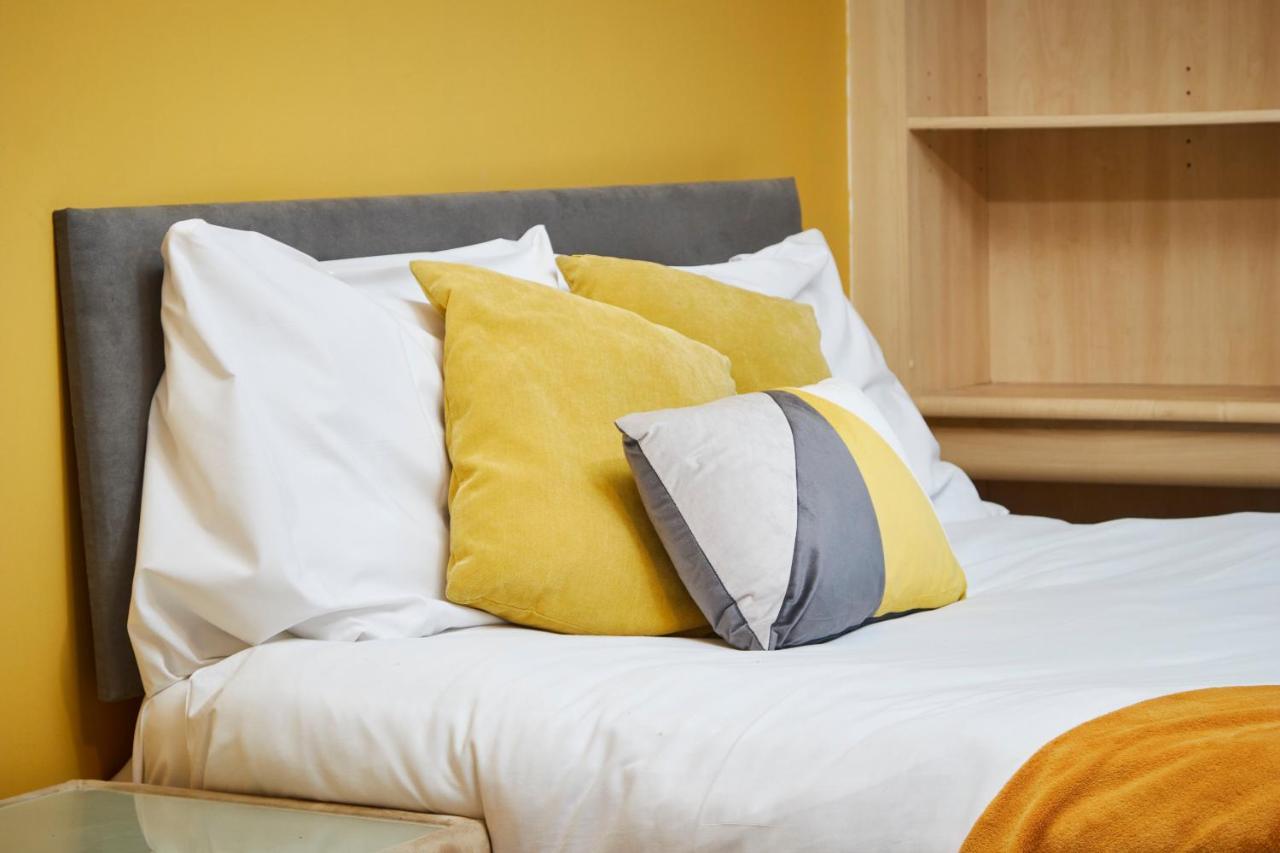 Stylish Manchester Gem - Sleeps 10! Extérieur photo